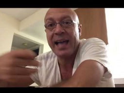 مفيش حد فوق النقد كلنا بشر