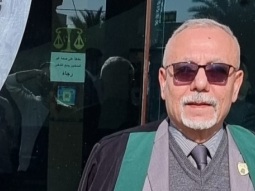 اللهُ مَحَبَّةٌ - المحامي، مارتن كورش تمرس لولو