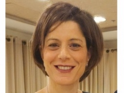 حين تصبح المحبة مقاومة - د. خلوب قعوار