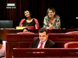 الطيبي: تأخرت رحلتكم أو ألغيت؟ انتشروا