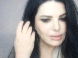نضال الأحمدية: كله يخون إلا العمل