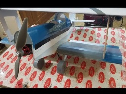 صناعة طائرة من مادة الفذر   How to make a plane     Blender   part  2