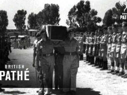 Palestine - Bomb Victims Buried (1946)