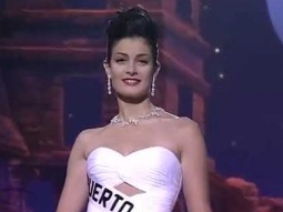 EVENING GOWN: Miss Universe 1993
