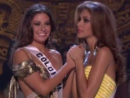CROWNING MOMENT: Miss Universe 2008