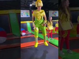 فوزي موزي وتوتي - فوزي موزي بنطنط على اغنيتنا الجديدة