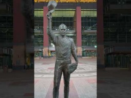 Bronze statue of Nolan Ryan, Texas Rangers Baseball player outside stadium in Arlington