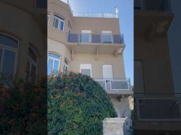 The Khoury/Muallem residence, Akko