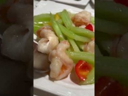 Stir-fried asparagus and shrimp