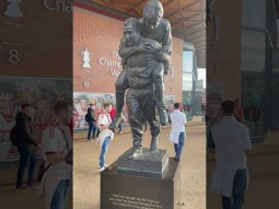 Bob Paisley statue at entrance to Anfield