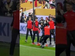 ليه كان فى معركة على منشفة حارس السنغال ؟