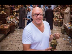 احذر الخازوق الرمضاني بتاع كل سنه انت كبرت على انهم يشتغلوك