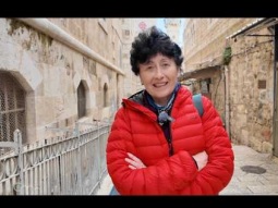 أخوية القديس يعقوب دي كومبوستيلا مع حجارة الأرض المقدسة الحية