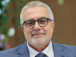 بين الحرم الابراهيمي وقبة راحيل، نقطة وسقف ووهم - جواد بولس