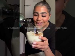 شيخه صديقتي اتحدتني أحضر Nescafe Espresso Concentrate في اقل من دقيقه☕️ ⏰و أظن واضح إني قد التحدي