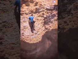 لحظة سقوط القعقاع فى البركان .. سبيدرمان اليمن