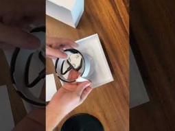 فتح صندوق جهاز ماك ميني الجديد بمعالج M2 