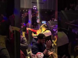ياغزال الضرب الأحمر 
