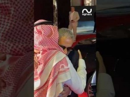 فضل شاكر يصل إلى كواليس حفله "عودة الغايب" على مسرح أبو بكر سالم في الرياض 