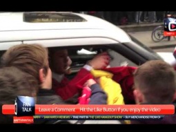 Jack Wilshere Arsenal V Reading - Fans Mobbing His Range Rover for Autograph