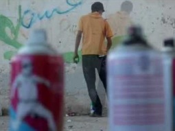 اليمن: الرسم على الجدران للتوعية