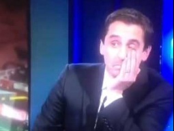 رد فعل مضحك جدا على توقع كاراجير بفوز ليفربول بالدوري