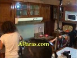 تصوير داخلي في مطبخ نضال الأحمدية