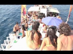 Nuits Blanches Boat Party