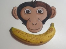 كيف تقشر الموز على طريقه القرود ?