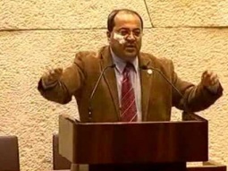 احمد طيبي وخطاب البيجامه - اضحك في الكنيست